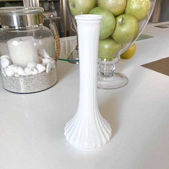 Hoosier - Vintange White Milk Glass - #4096 Long Stemmed Ribbed Bud Vase 9" Tall - Picture 1 of 5